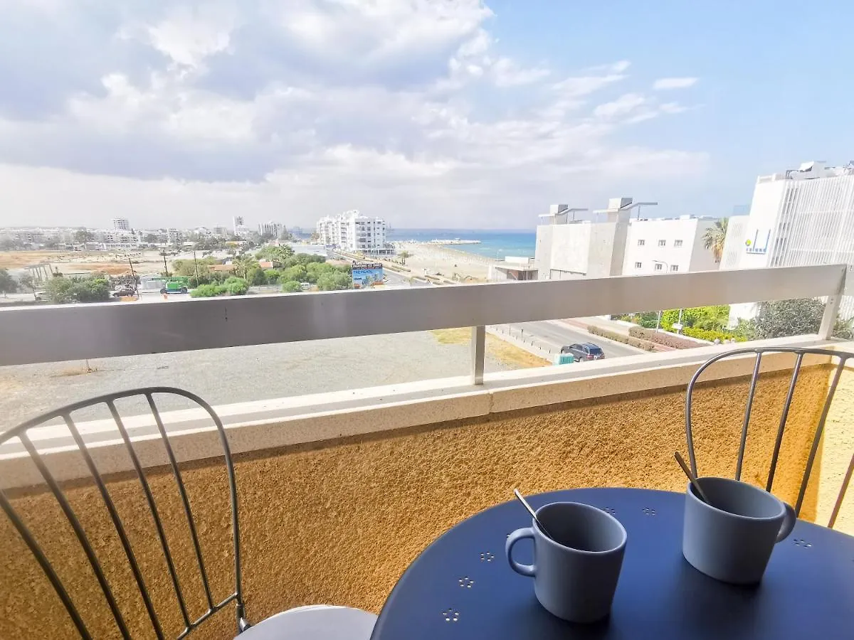 Apartment Sea-Esta Seaview Apartment, 200 Meters To The Beach Larnaca