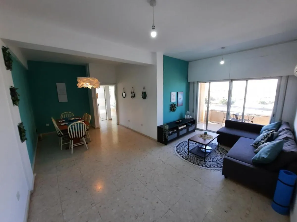 Sea-Esta Seaview Apartment, 200 Meters To The Beach Larnaca