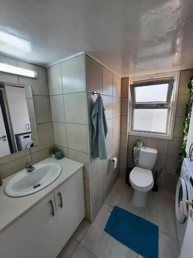 Apartment Sea-Esta Seaview Apartment, 200 Meters To The Beach Larnaca