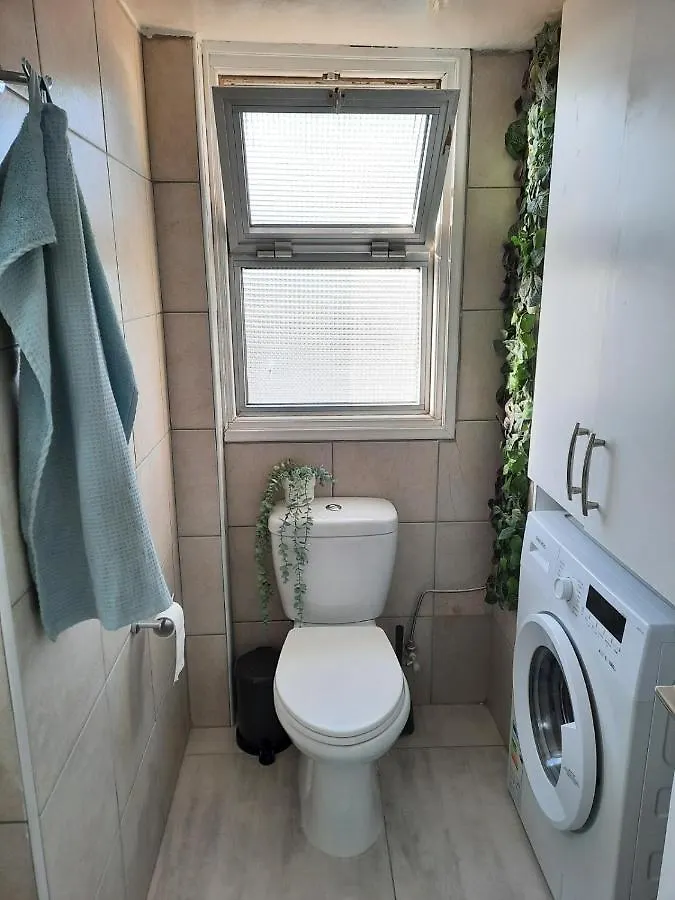 Sea-Esta Seaview Apartment, 200 Meters To The Beach Larnaca Cyprus