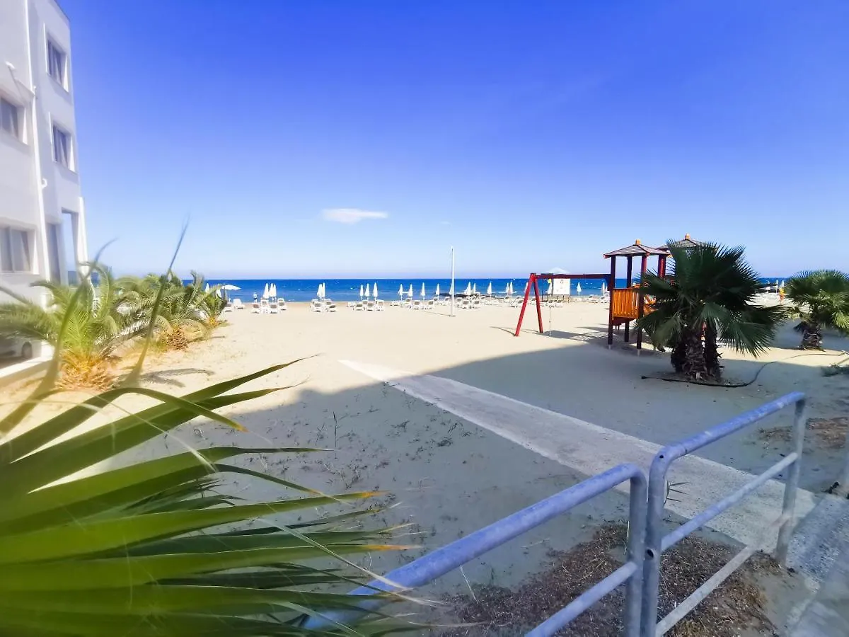 Sea-Esta Seaview Apartment, 200 Meters To The Beach Larnaca 0*,  Cyprus